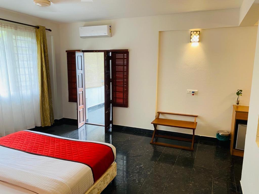 Peppervine Hotel Thekkady Kültér fotó