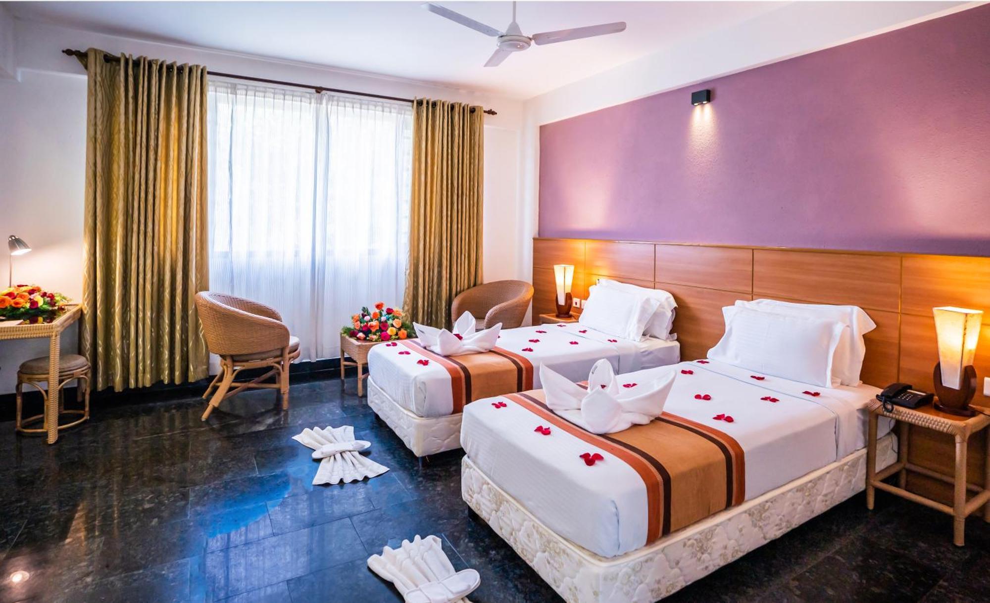 Peppervine Hotel Thekkady Szoba fotó